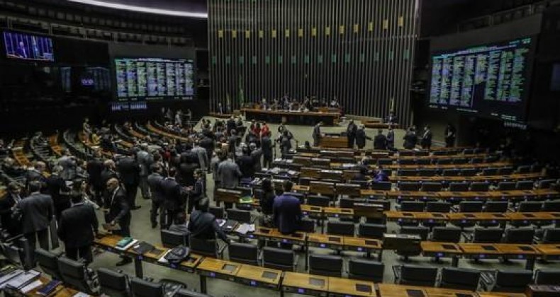 Congresso aprova Lei de Diretrizes Orçamentárias; texto vai à sanção
